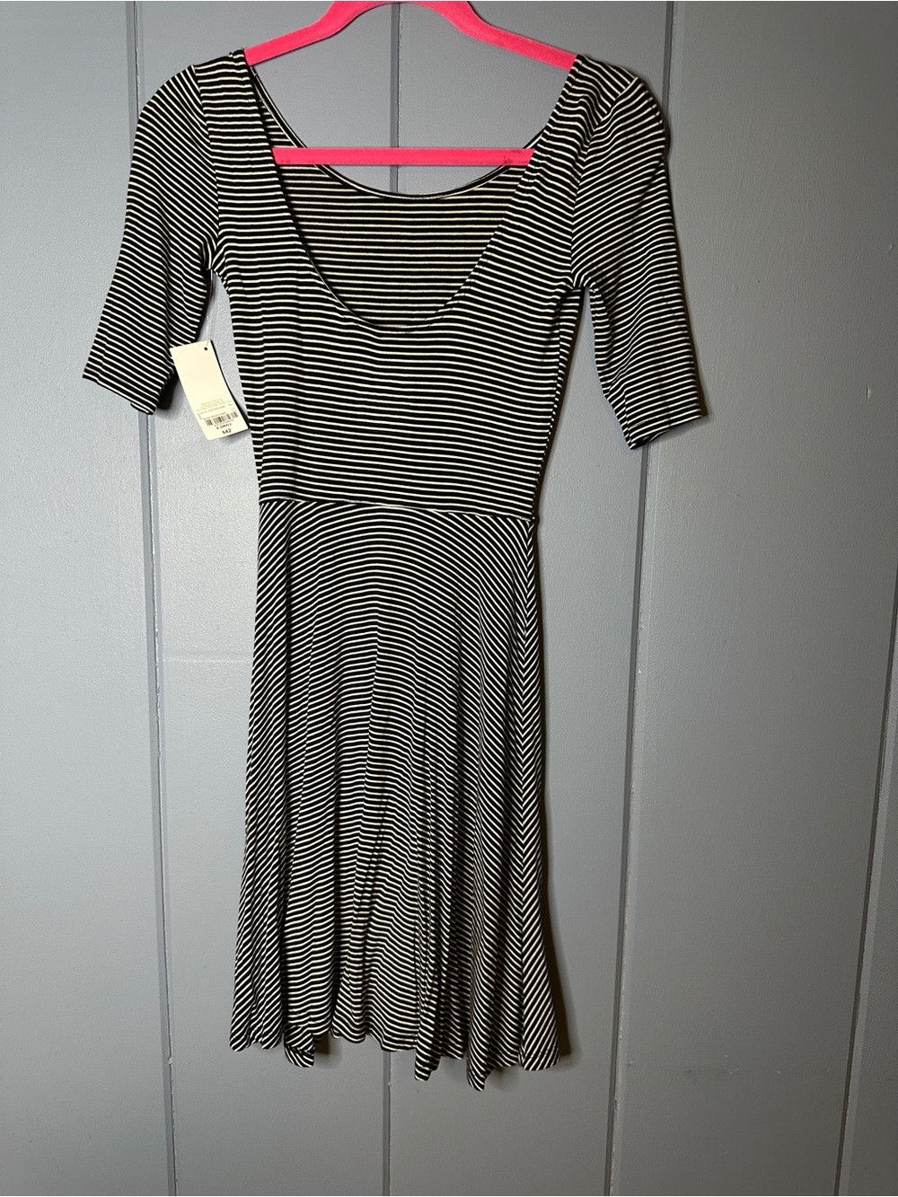 Decree Striped Scoop Neck A-Line Dress - Black & White extra small